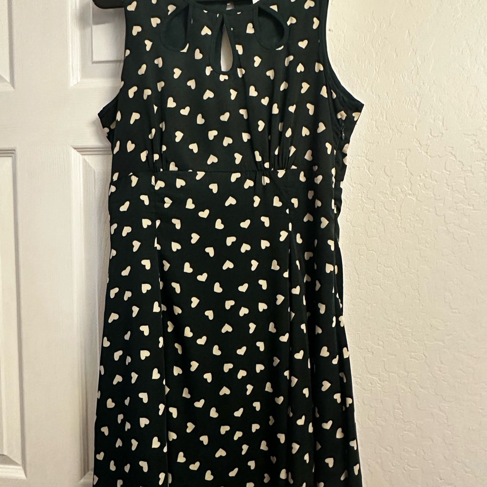 Charming Heart Print Dress - Deep Green and White
